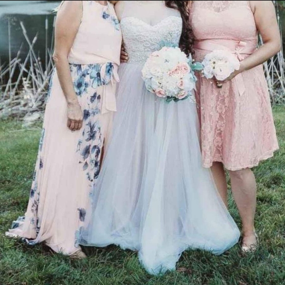 Custom Wedding Dress Size 8 - Picture 6 of 10